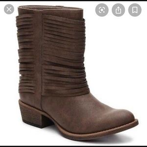 Coconuts by Matisse Chorus Pull-On Booties